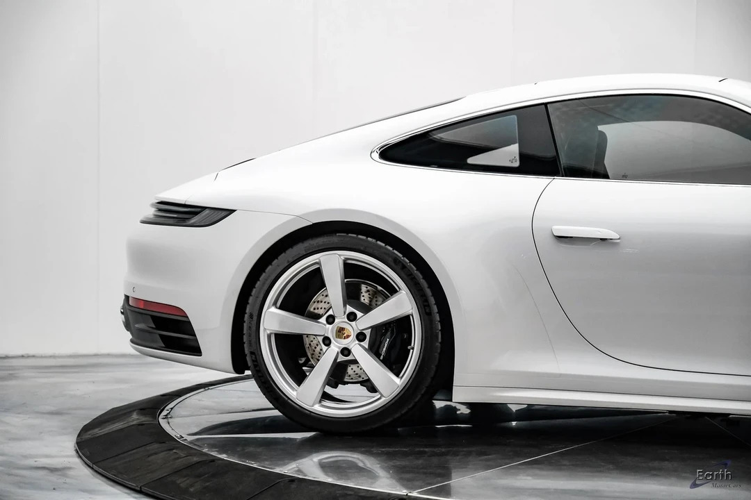 2024 Porsche 992 Carrera 4S - Image 19 of 21