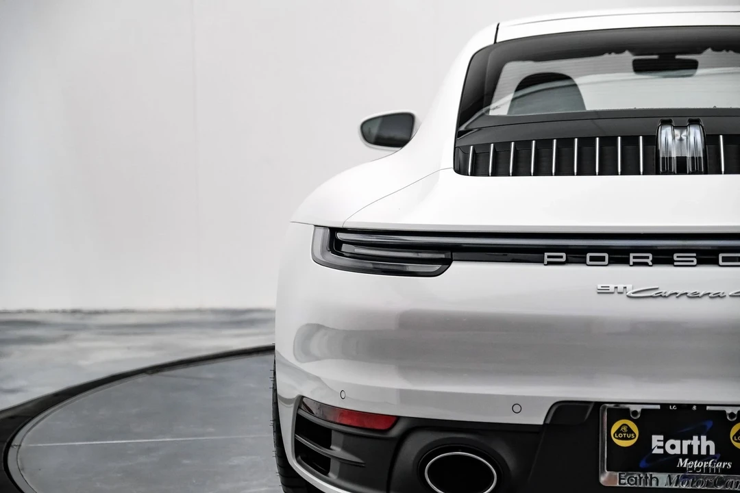 2024 Porsche 992 Carrera 4S - Image 12 of 21