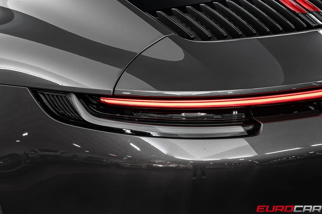 2024 Porsche 992 Carrera 4S - Image 18 of 31