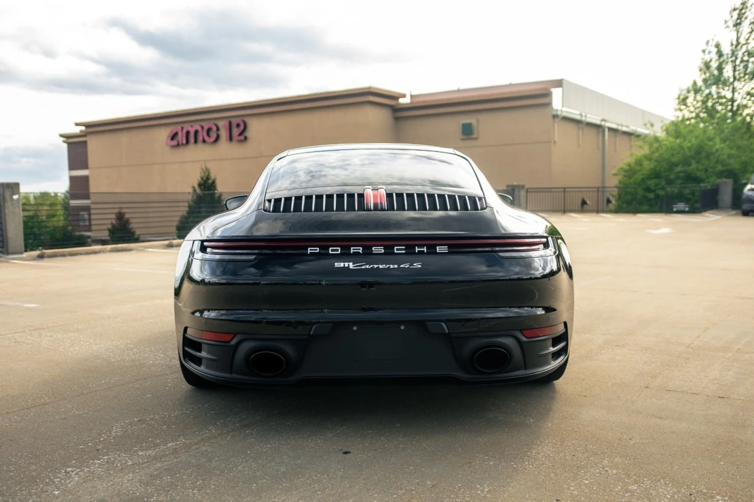 2024 Porsche 992 Carrera 4S - Image 12 of 31