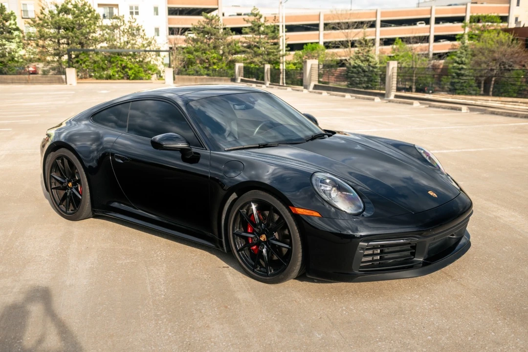 2024 Porsche 992 Carrera 4S - Image 17 of 31