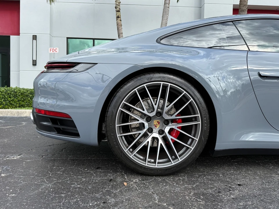 2024 Porsche 992 Carrera 4S - Image 4 of 21