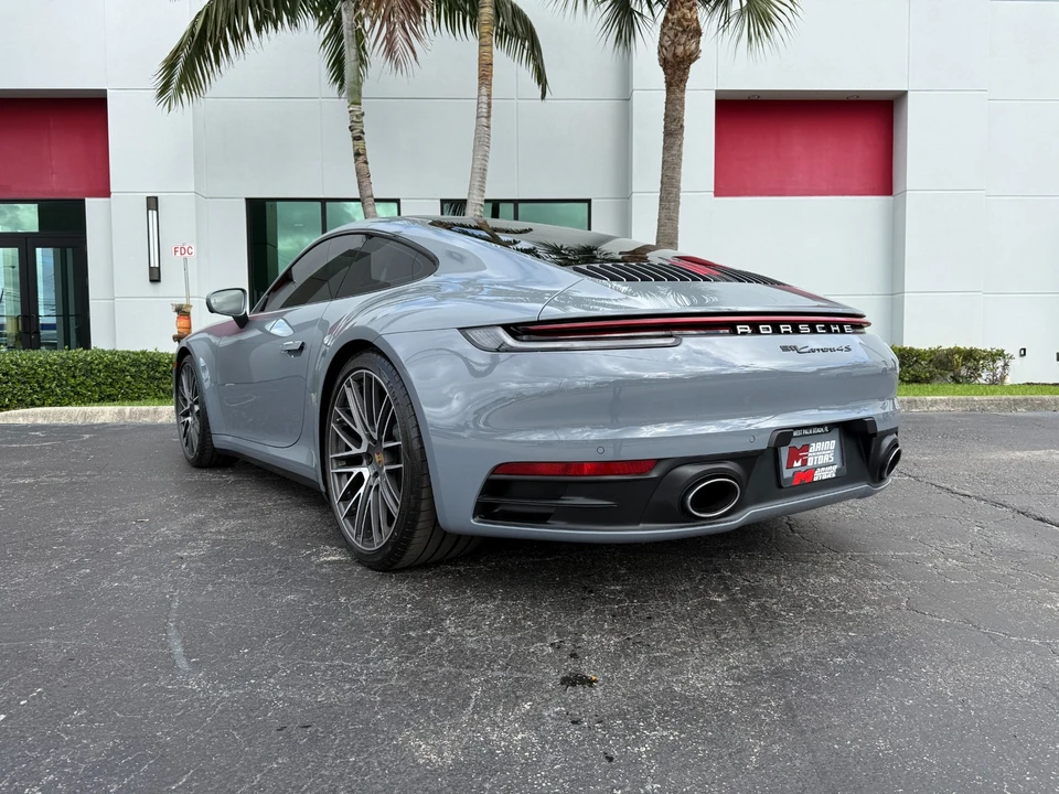 2024 Porsche 992 Carrera 4S - Image 16 of 21