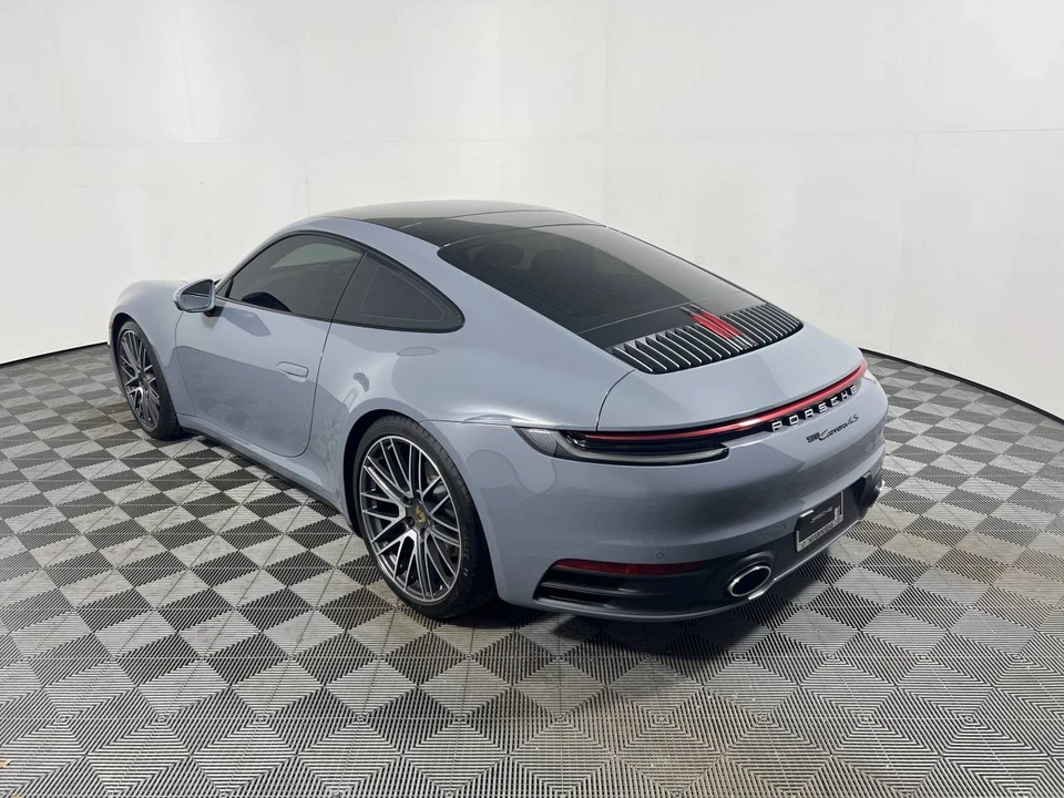 2024 Porsche 992 Carrera 4S - Image 3 of 4