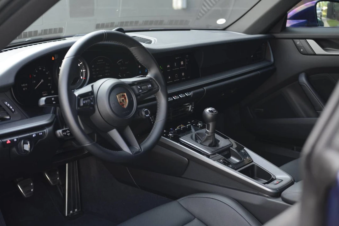 2024 Porsche 992 Carrera 4S - Image 4 of 4