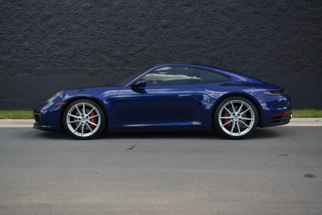 2024 Porsche 992 Carrera 4S - Image 2 of 4