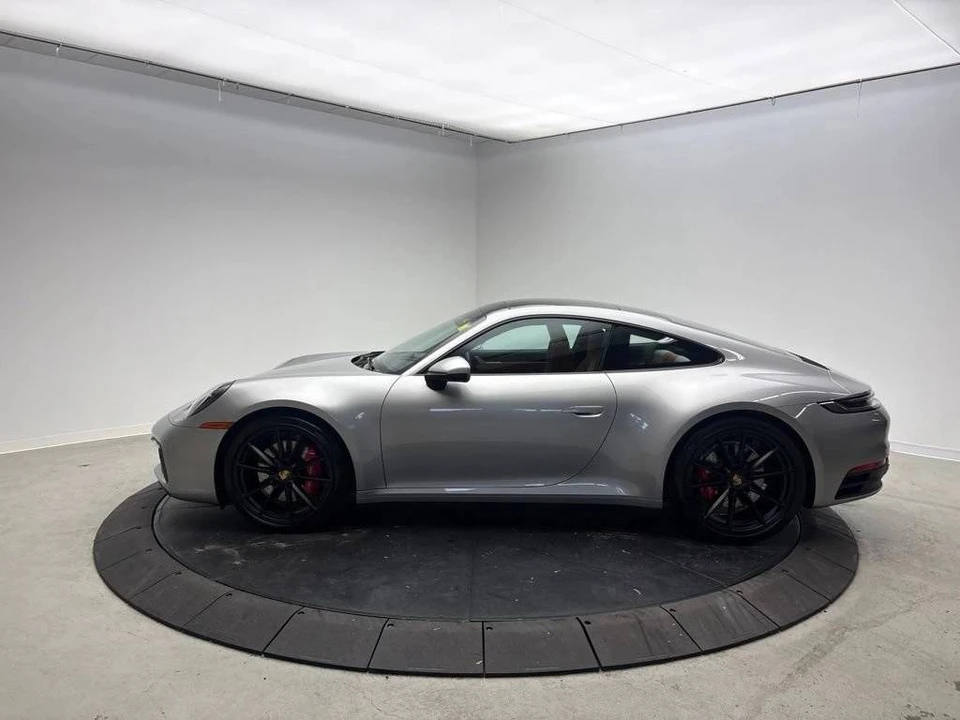 2024 Porsche 992 Carrera 4S - Image 2 of 4