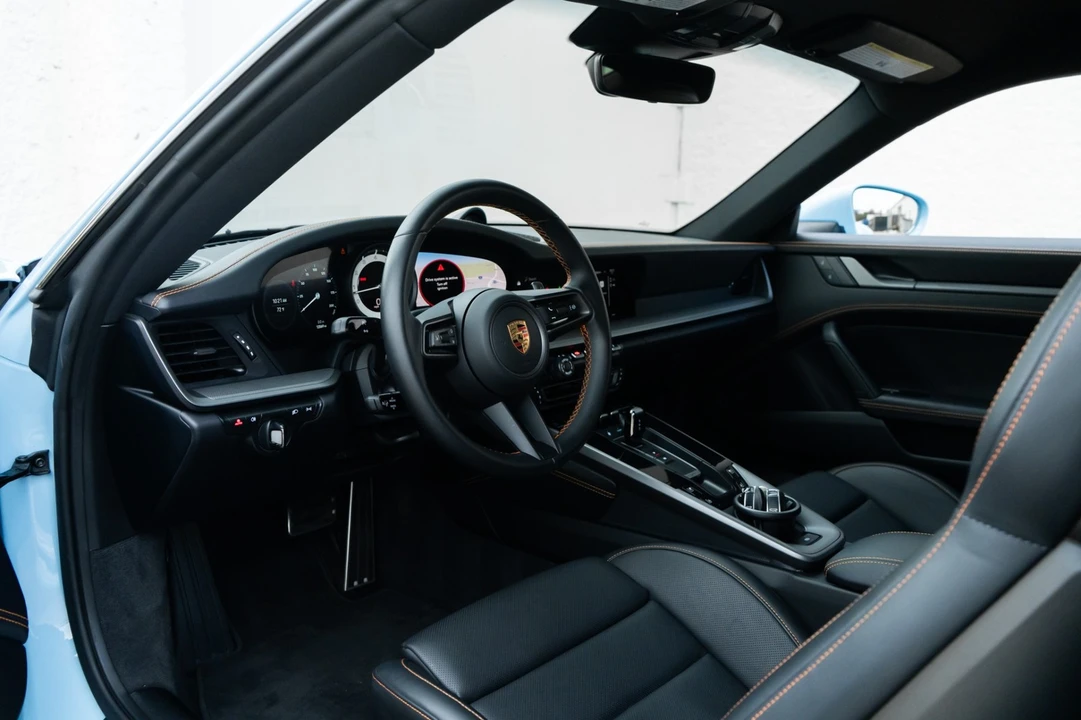 2024 Porsche 992 Carrera 4S - Image 5 of 31