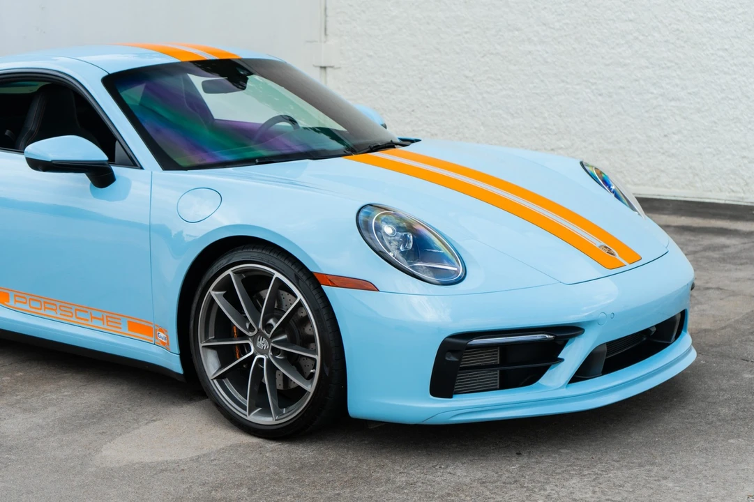 2024 Porsche 992 Carrera 4S - Image 15 of 31