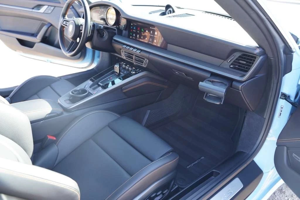 2024 Porsche 992 Carrera 4S - Image 15 of 17
