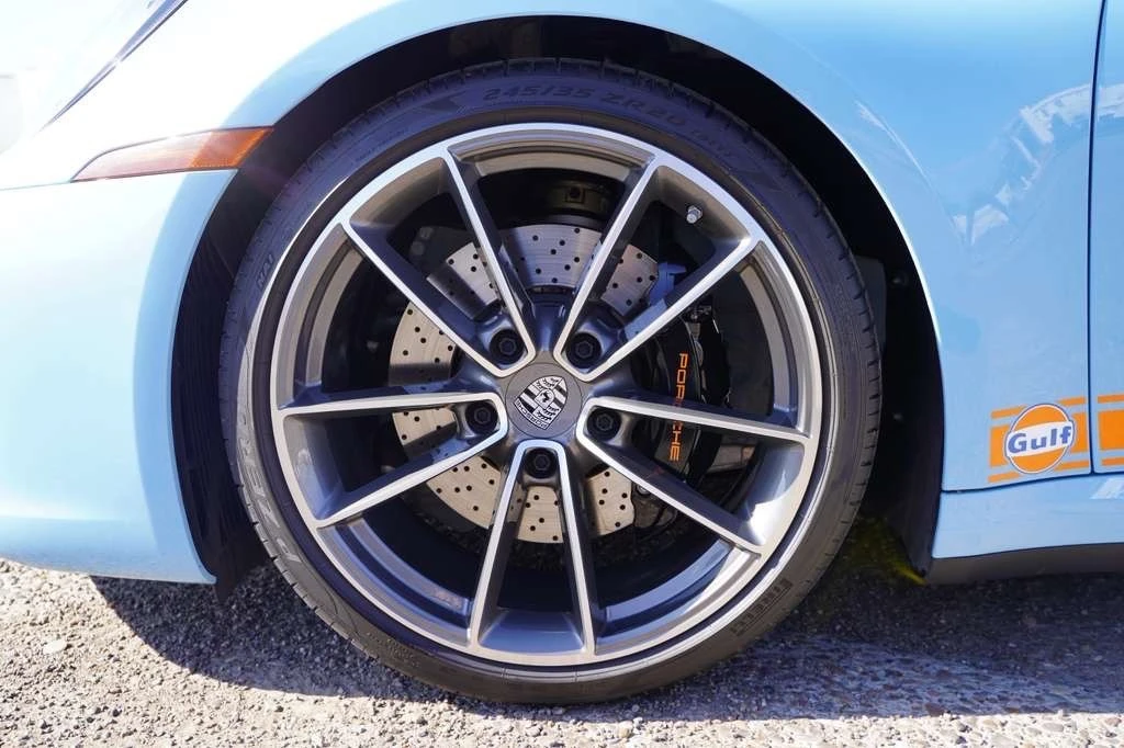 2024 Porsche 992 Carrera 4S - Image 9 of 17