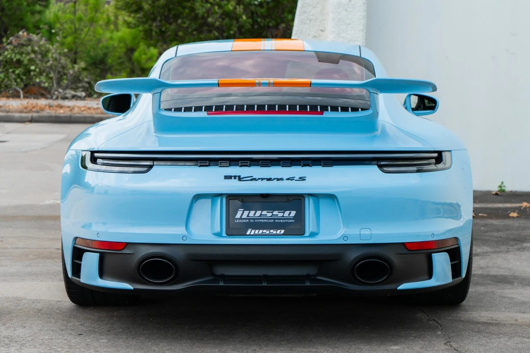 2024 Porsche 992 Carrera 4S - Image 14 of 31