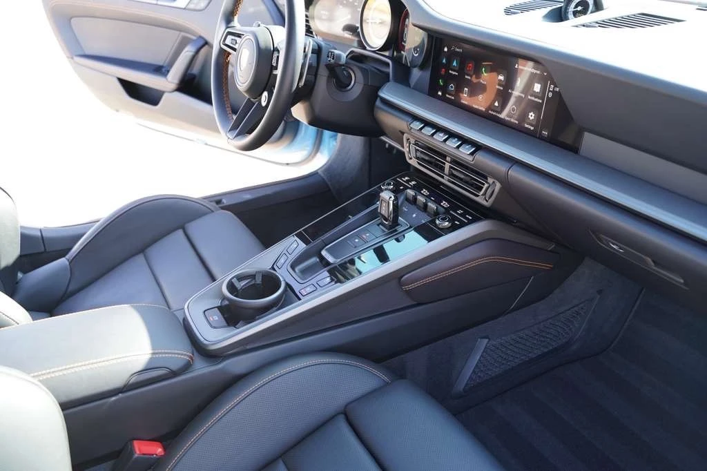 2024 Porsche 992 Carrera 4S - Image 8 of 12