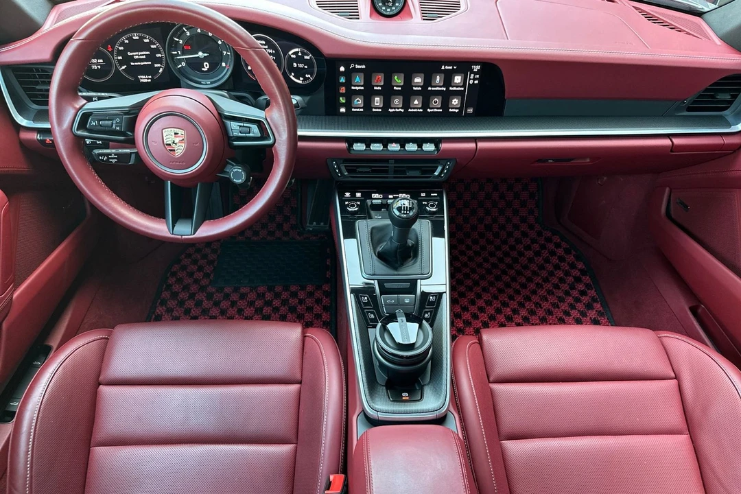 2024 Porsche - Image 6 of 31