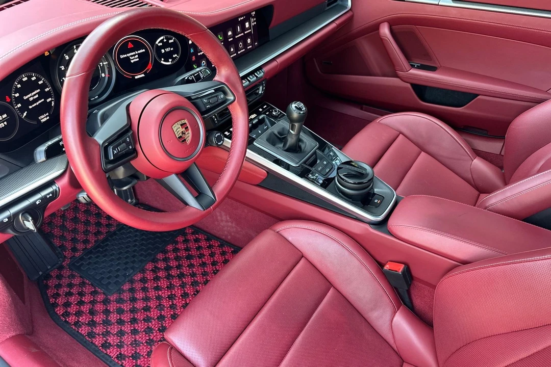 2024 Porsche - Image 4 of 31