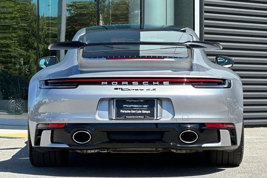 2024 Porsche - Image 7 of 31