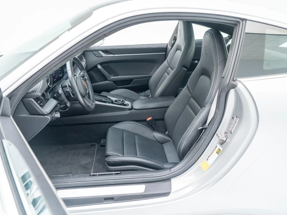 2024 Porsche 992 Carrera 4S - Image 18 of 31