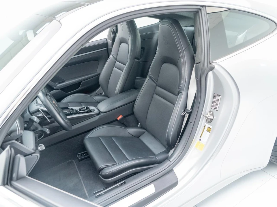2024 Porsche 992 Carrera 4S - Image 6 of 31