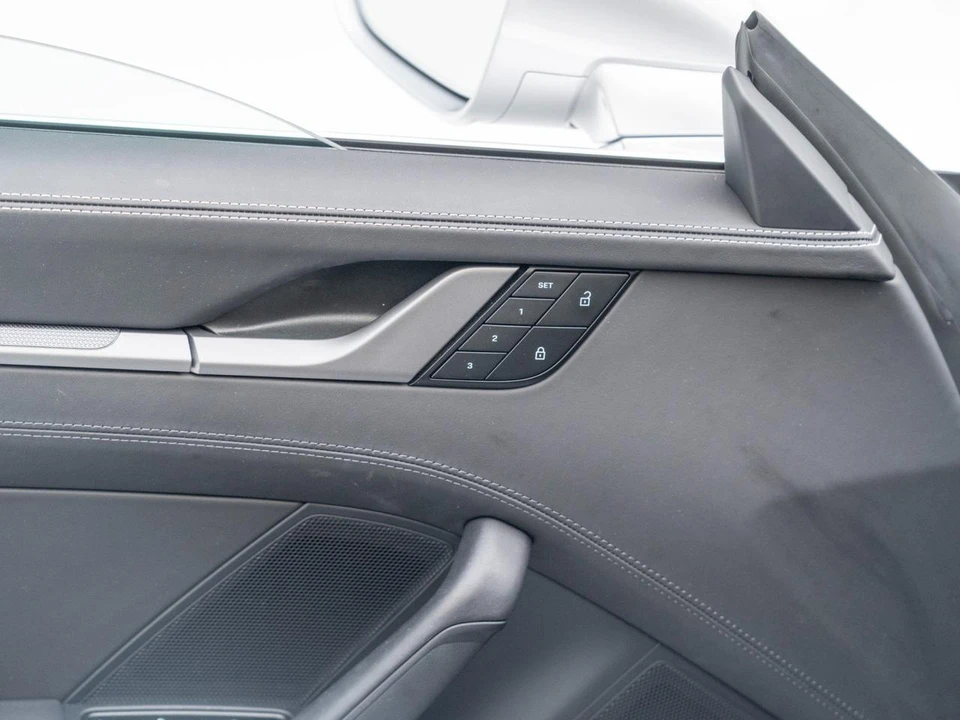 2024 Porsche 992 Carrera 4S - Image 23 of 31
