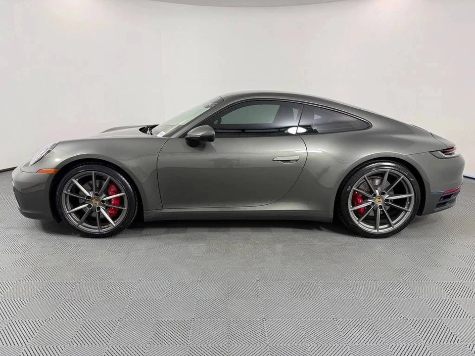 2024 Porsche 992 Carrera 4S - Image 2 of 4