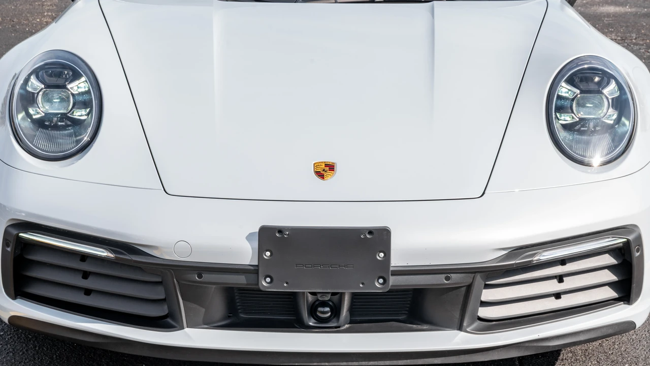 2024 Porsche 992 Carrera 4S - Image 26 of 31