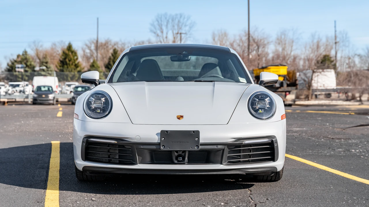 2024 Porsche 992 Carrera 4S - Image 2 of 31