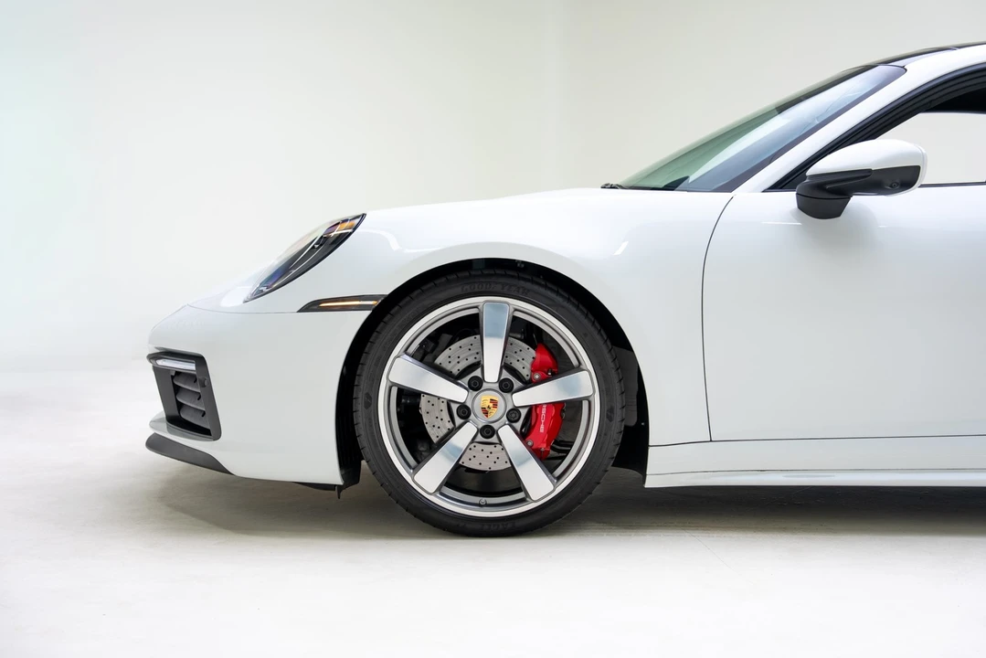 2024 Porsche 992 Carrera 4S - Image 15 of 21
