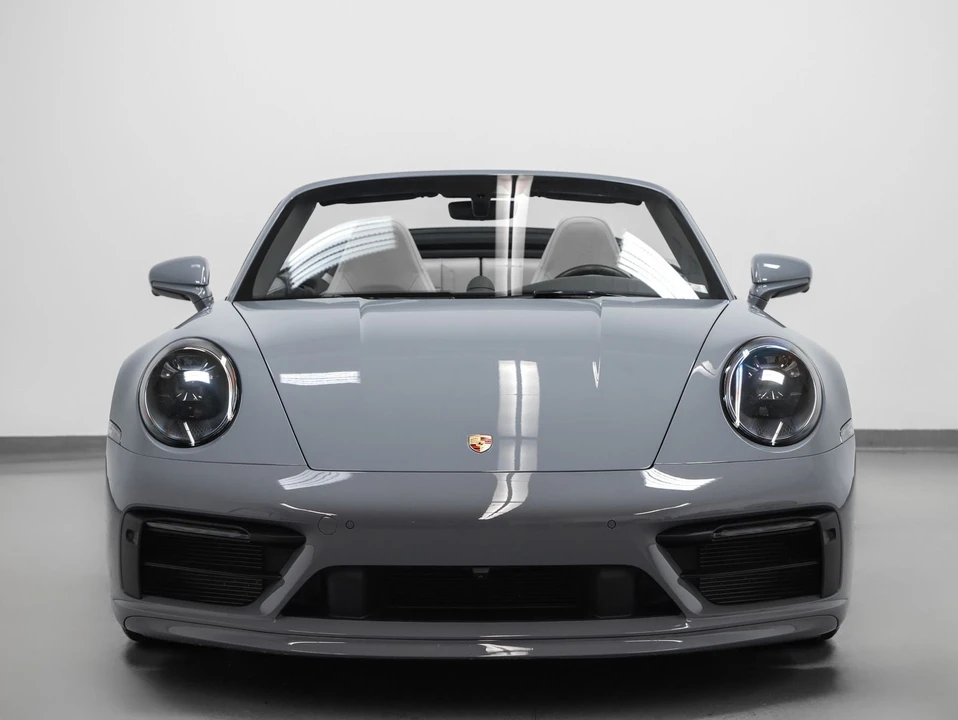 2024 Porsche 992 Carrera 4S - Image 10 of 31