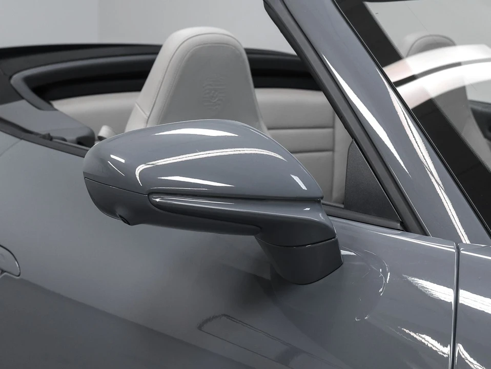 2024 Porsche 992 Carrera 4S - Image 16 of 31