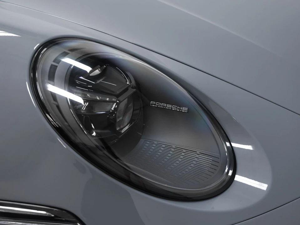 2024 Porsche 992 Carrera 4S - Image 20 of 31
