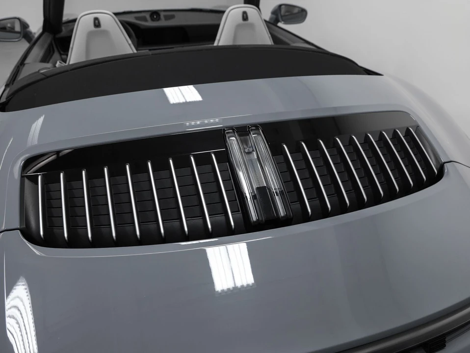 2024 Porsche 992 Carrera 4S - Image 22 of 31