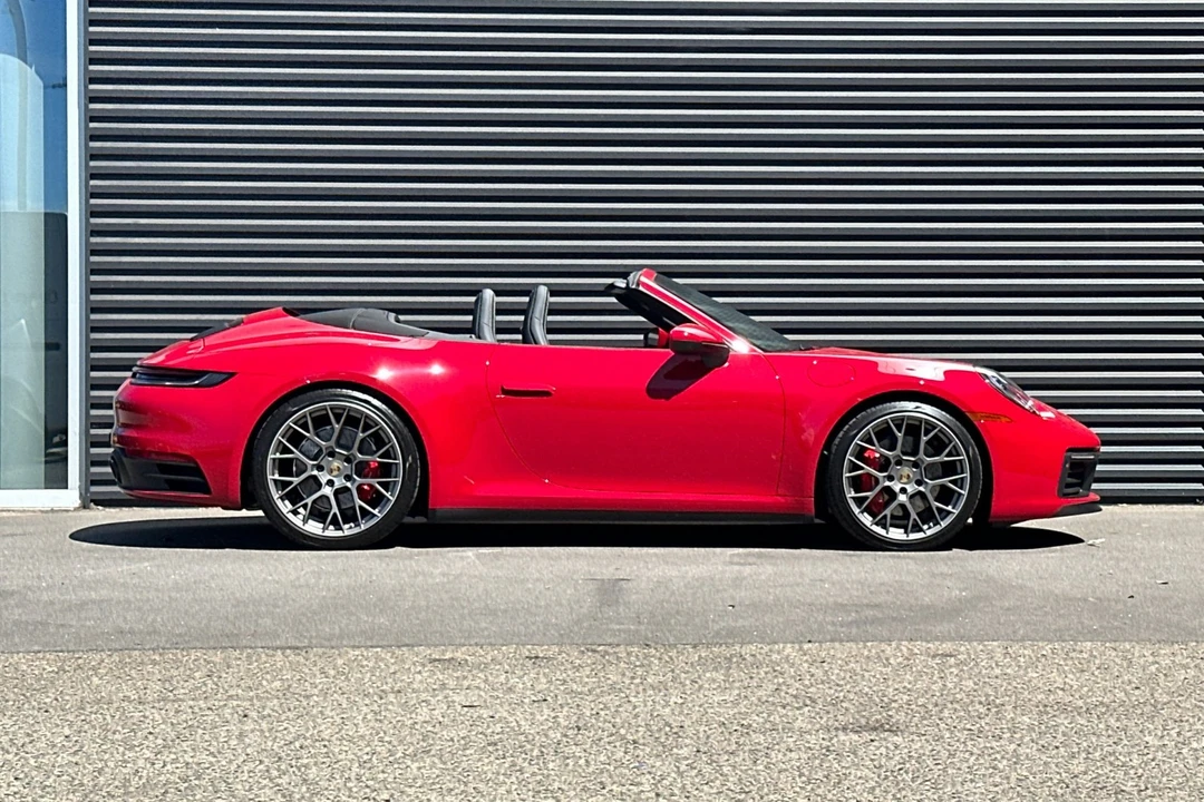 2024 Porsche 992 Carrera 4S - Image 9 of 21