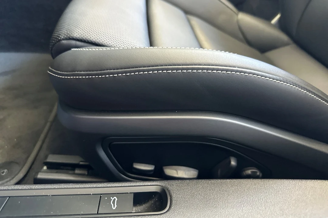 2024 Porsche 992 Carrera 4S - Image 15 of 21