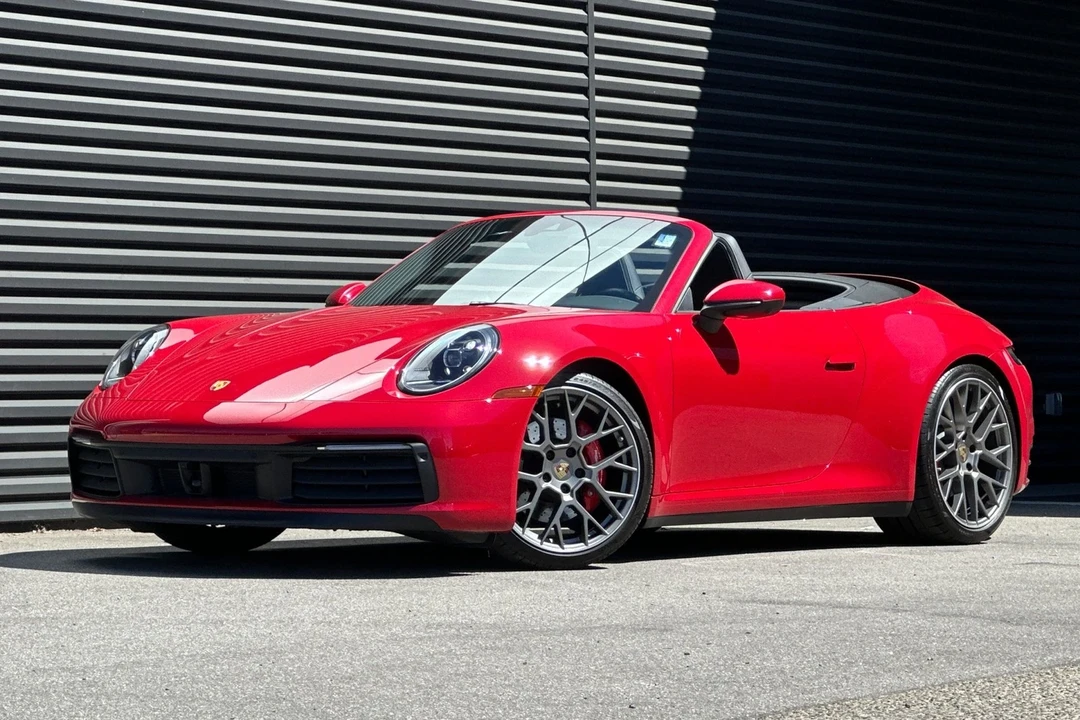 2024 Porsche 992 Carrera 4S - Image 12 of 21