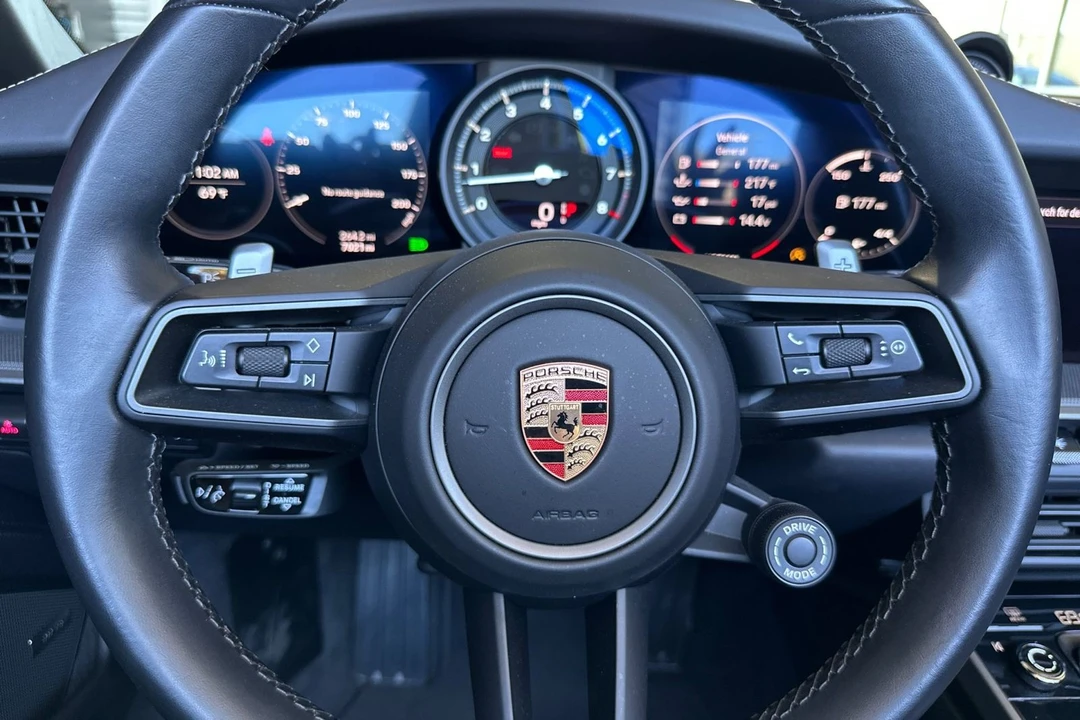 2024 Porsche 992 Carrera 4S - Image 29 of 31