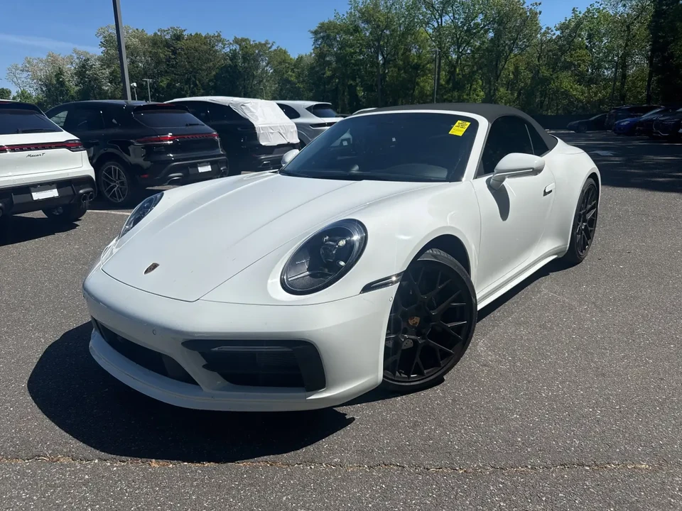 2024 Porsche 992 Carrera - Image 8 of 31