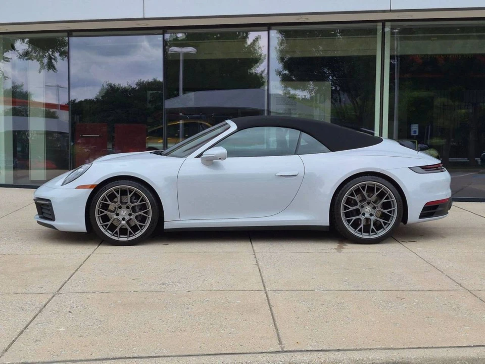 2024 Porsche 992 Carrera - Image 2 of 5