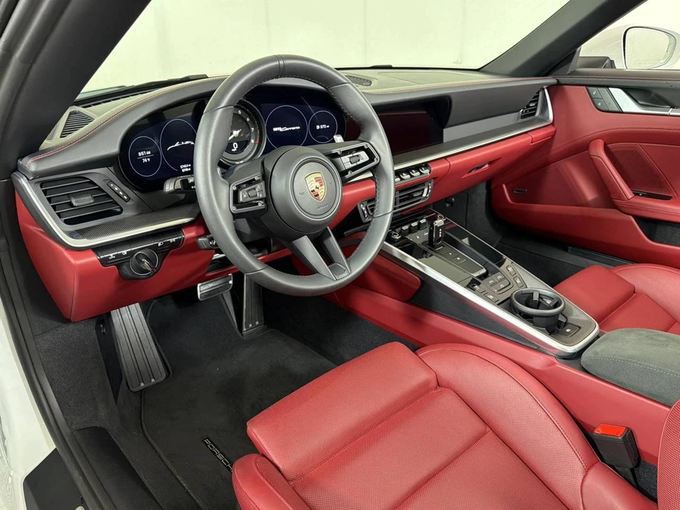 2024 Porsche 992 Carrera - Image 4 of 5