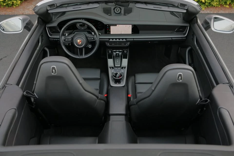 2024 Porsche 992 Carrera - Image 15 of 20