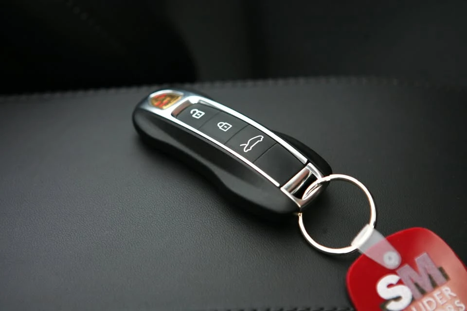 2024 Porsche 992 Carrera - Image 14 of 20