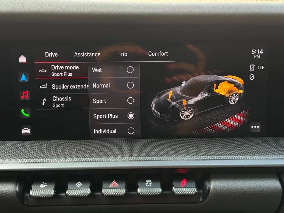 2024 Porsche 992 Carrera - Image 27 of 31