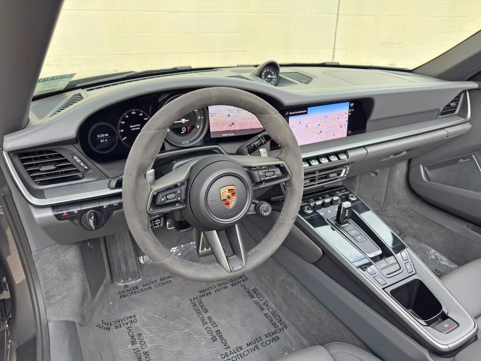 2024 Porsche 992 Carrera - Image 12 of 31