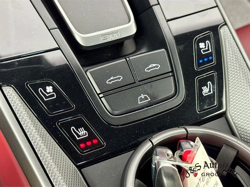 2024 Porsche 992 Carrera - Image 27 of 31
