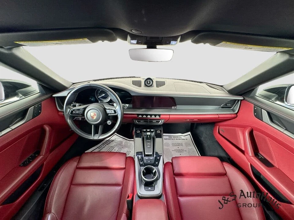 2024 Porsche 992 Carrera - Image 29 of 31