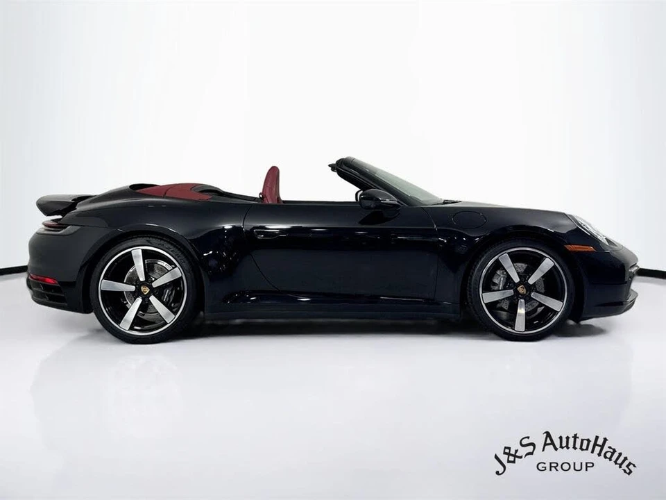2024 Porsche 992 Carrera - Image 8 of 31