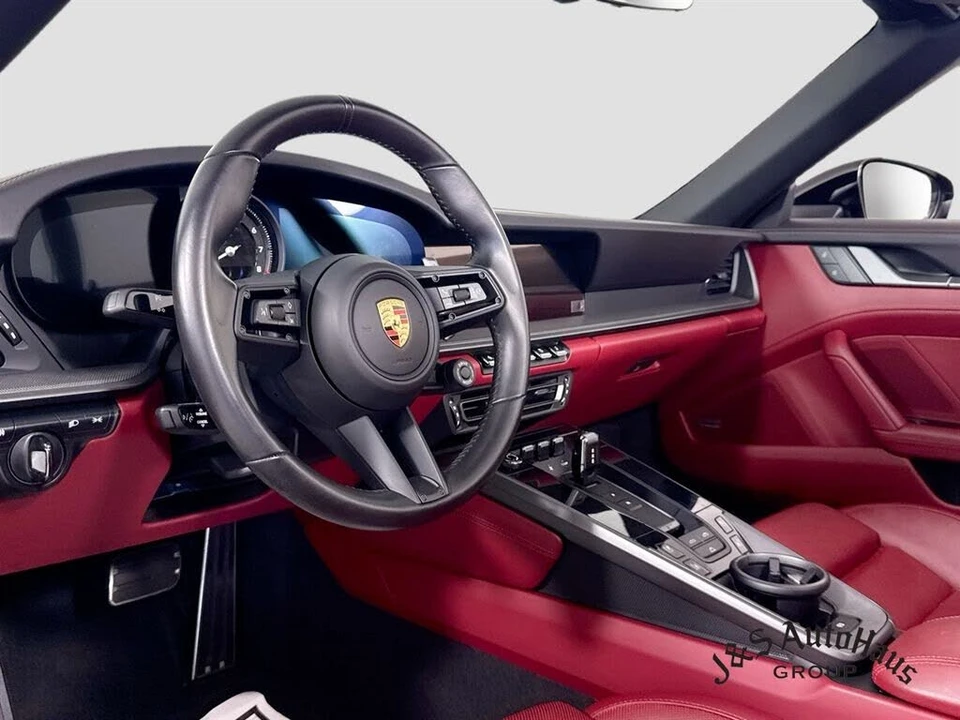 2024 Porsche 992 Carrera - Image 9 of 31