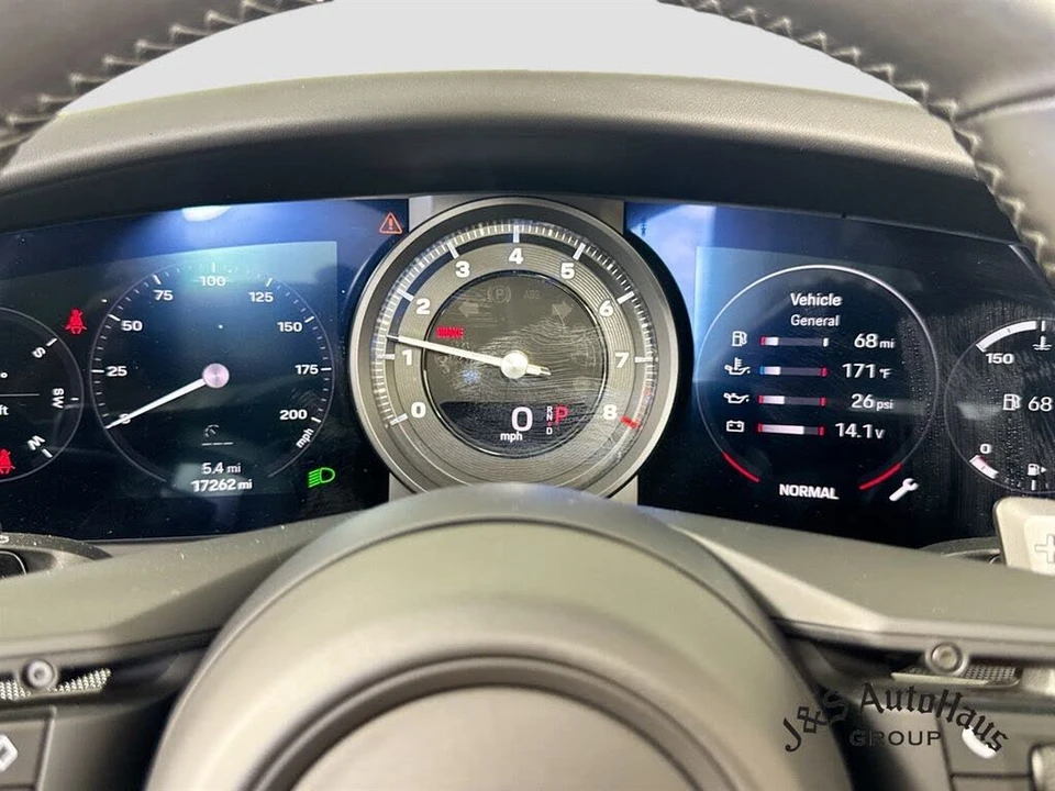 2024 Porsche 992 Carrera - Image 15 of 31