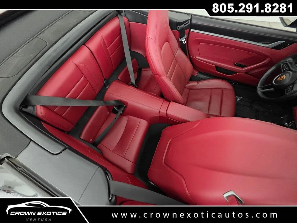 2024 Porsche 992 Carrera - Image 18 of 31