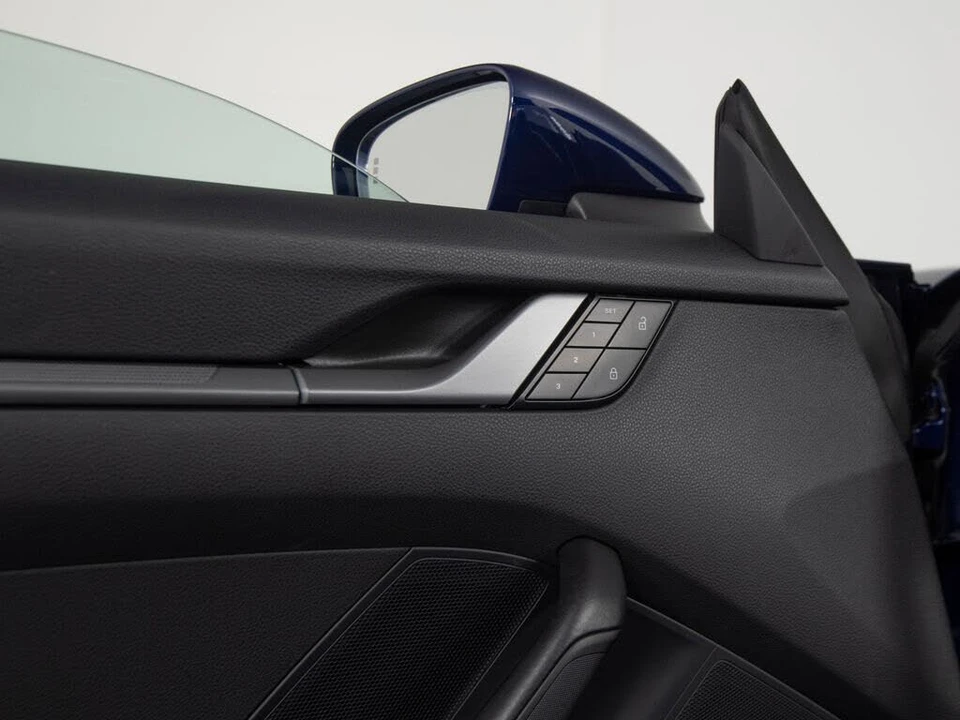 2024 Porsche 992 Carrera - Image 19 of 31