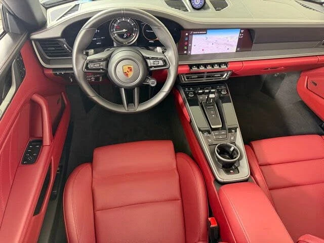 2024 Porsche 992 Carrera - Image 18 of 31